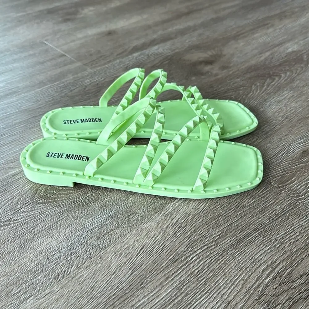 Steve Madden Skyler Jelly Sandals‎ Lime Size 8 Studded